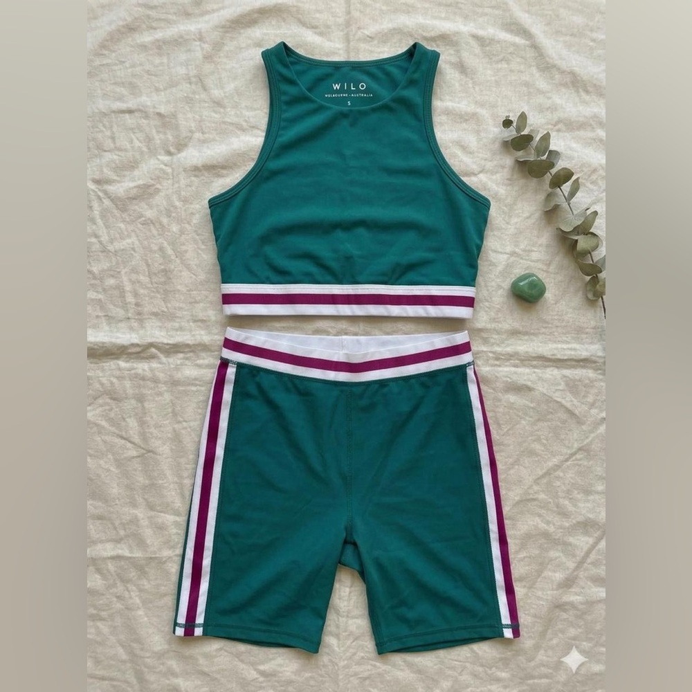 SOLD!!! WILO by anthropologie contour color block gym set | Small